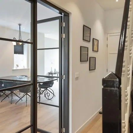 Harry With Private Parking Zandvoort